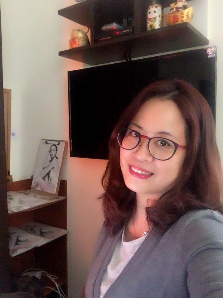 李O茵